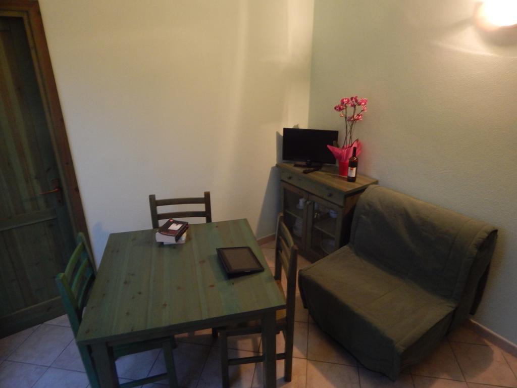Appartamento Magnolia Cala Liberotto Quarto foto